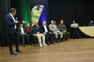 Foto - Sessão Solene - Homenagem ao Dunga