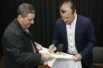 Foto - Sessão Solene - Homenagem ao Dunga