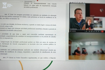 CCJ analisa seis projetos em reunião e aprova parecer favorável a duas proposições