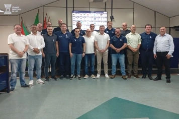 Instituto SOS Vida apresenta amplo trabalho social com moradores de rua, dependentes químicos e idosos no Legislativo