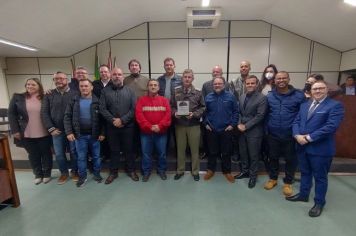 Capitão da Brigada Militar, Gilmar Bischoff, recebe homenagem do Legislativo
