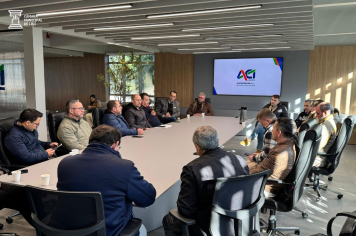 Vereadores participam do Café com o Legislativo promovido pela ACI