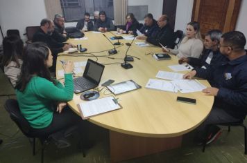 CFO debate Projetos do Poder Executivo e Legislativo