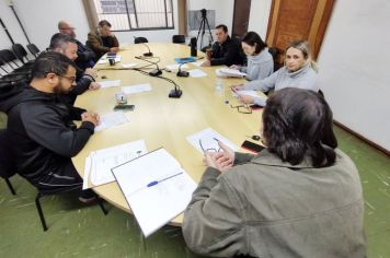 Projetos de Lei do Executivo e Legislativo são debatidos pela CFO