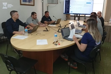 CFO analisa projetos em reunião desta quinta-feira, mas matérias seguem na pauta da Comissão