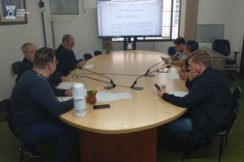 Projeto que autoriza permissão de uso do Parque de Exposições à UETI avança no Legislativo