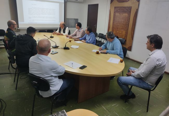 CCJ analisa Projetos de Lei do Poder Executivo e Legislativo