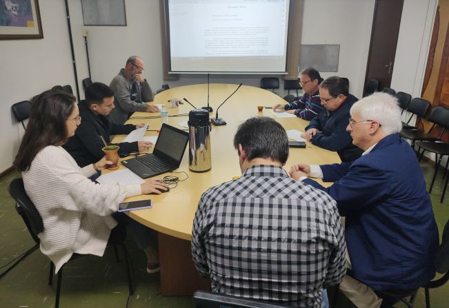 CCJ analisa Projetos de Lei do Poder Executivo e Legislativo