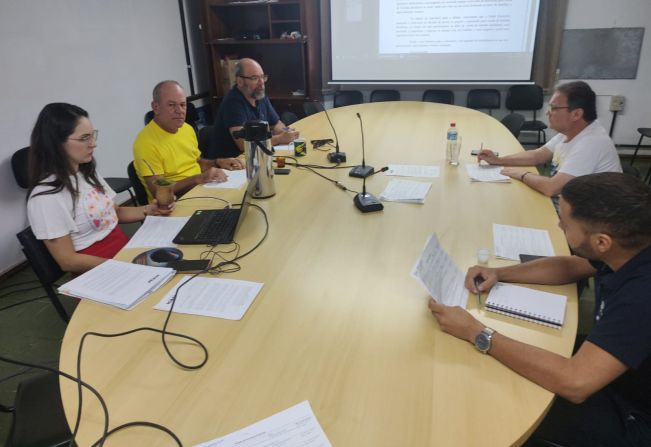 CCJ analisa Projetos de Lei do Poder Executivo e Legislativo