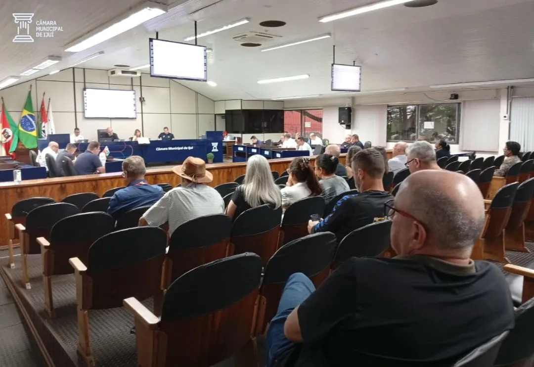 Sessão Ordinária da Câmara debate e delibera matérias de interesse da comunidade