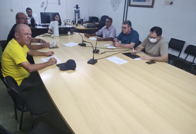 CCJ analisa Projetos de Lei do Poder Executivo e Legislativo