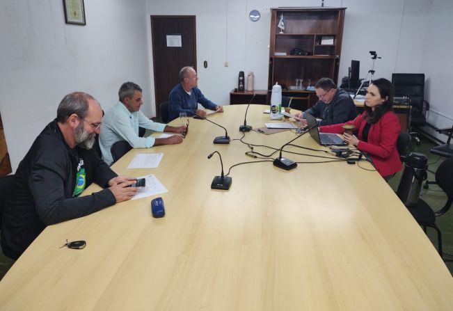 CCJ debate Projetos de Lei oriundos do Poder Executivo e Legislativo