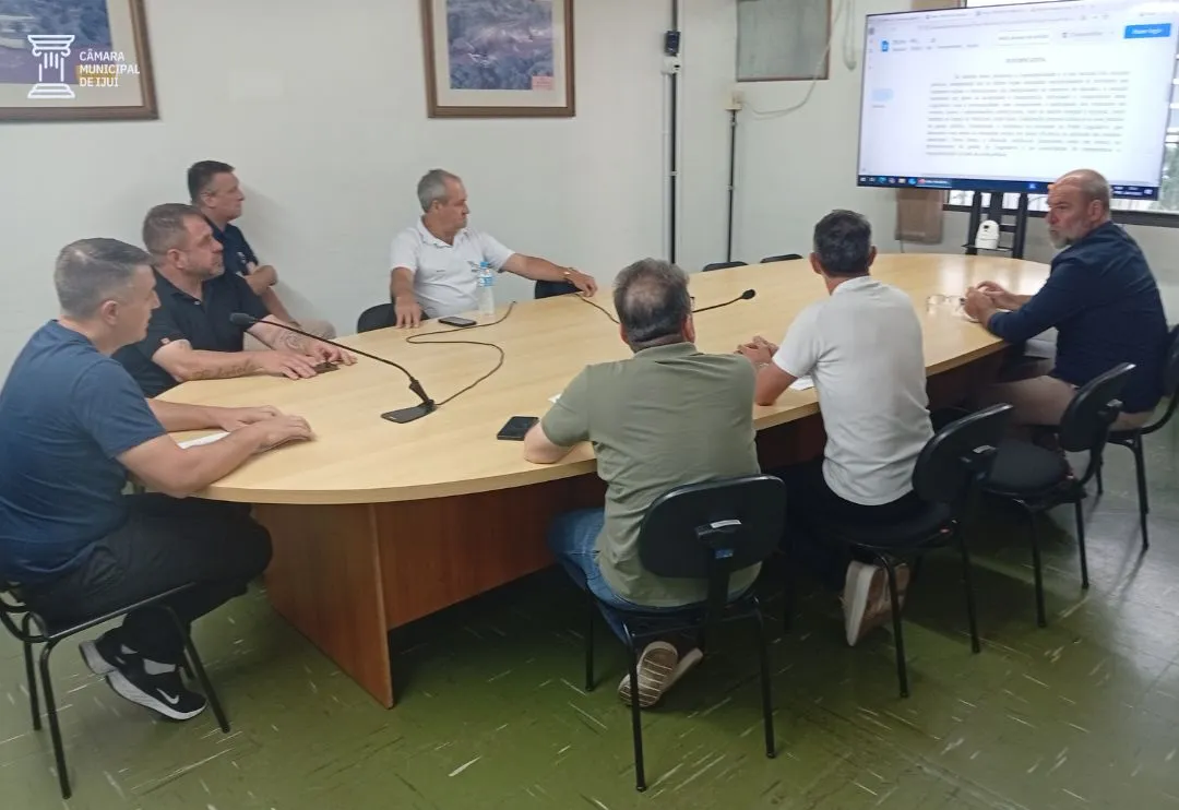 Comissão Especial do Regimento Interno avança na análise de proposta que reduz limite de diárias parlamentares