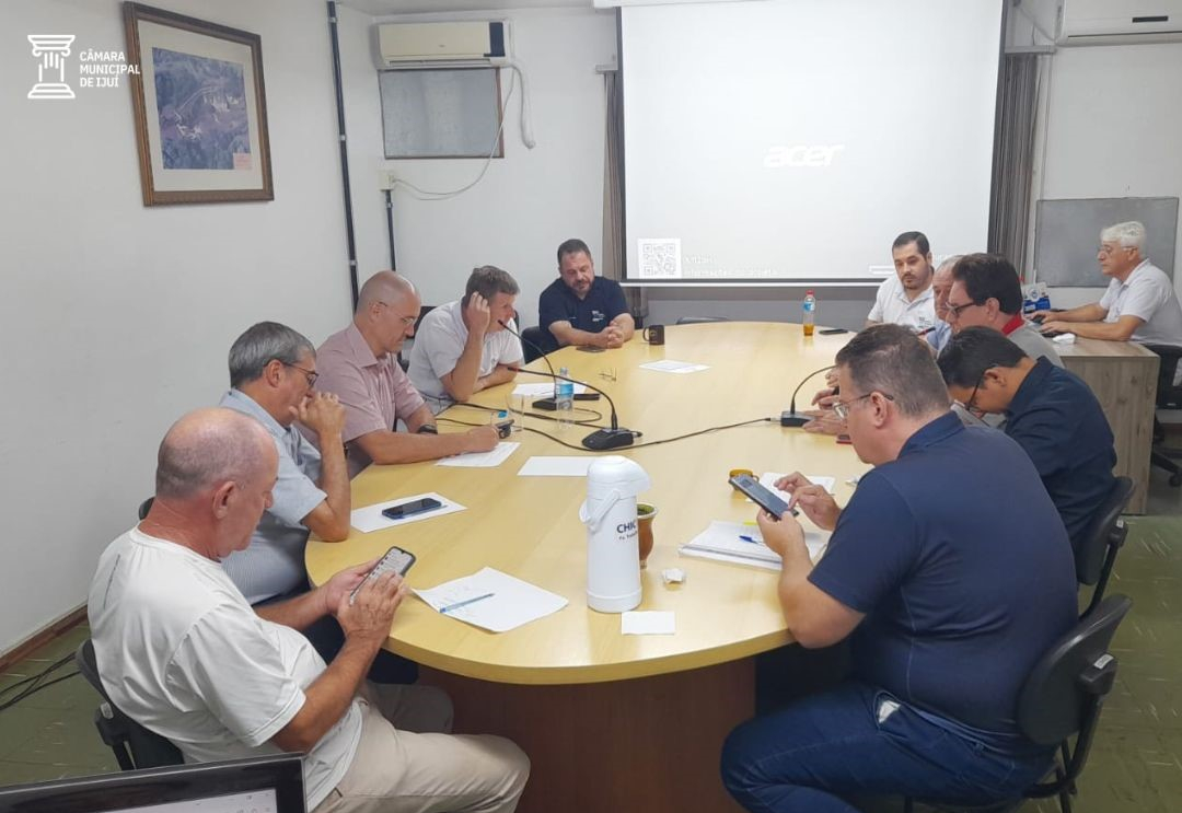 Comissão Especial do Rotativo aborda desafios e alternativas para o estacionamento na cidade