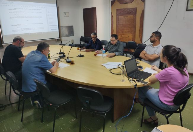 CCJ analisa Projetos de Lei do Poder Executivo e Legislativo