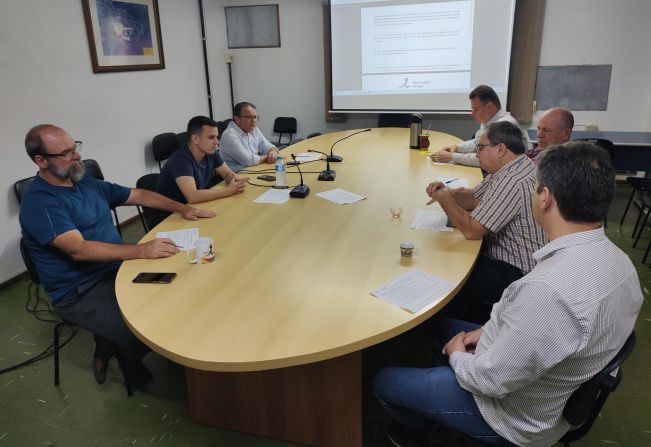 CCJ analisa Projetos de Lei do Poder Executivo e Legislativo