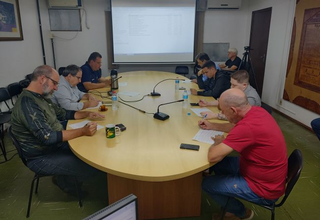 CCJ debate Projetos de Lei oriundos do Poder Executivo e Legislativo