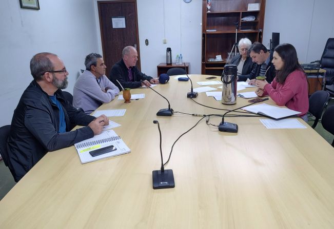 CCJ analisa veto total de Projeto de Lei