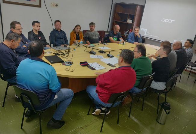 Comissão Especial debate assuntos administrativos e financeiros do Demei