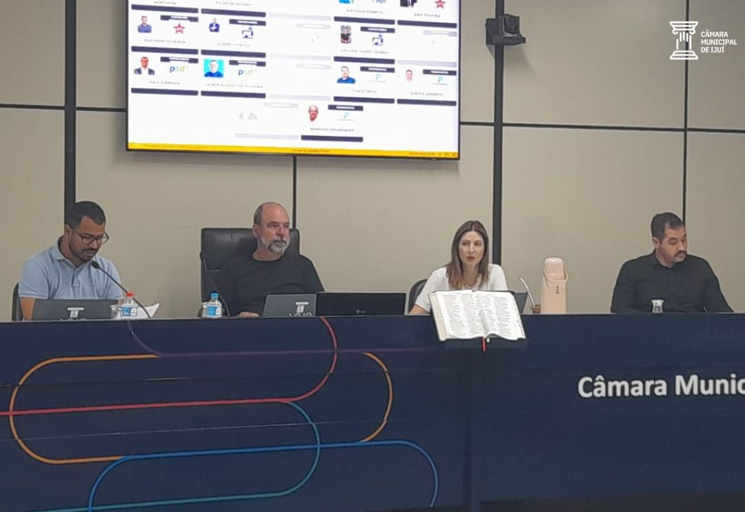 Em Sessão Extraordinária, vereadores aprovam Projetos do Executivo na manhã de hoje 