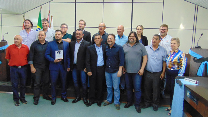 Igreja O Brasil Para Cristo foi homenageada na Sessão de Ontem 